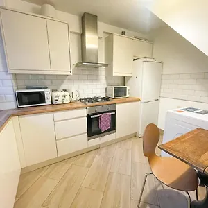 Flat 4, Kingsbury House , Londres Royaume-Uni